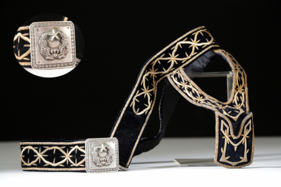 GÜMÜŞ TOKALI SIRMALI PAŞA KEMERİ