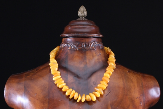 DAMLA KEHRİBAR KOLYE.